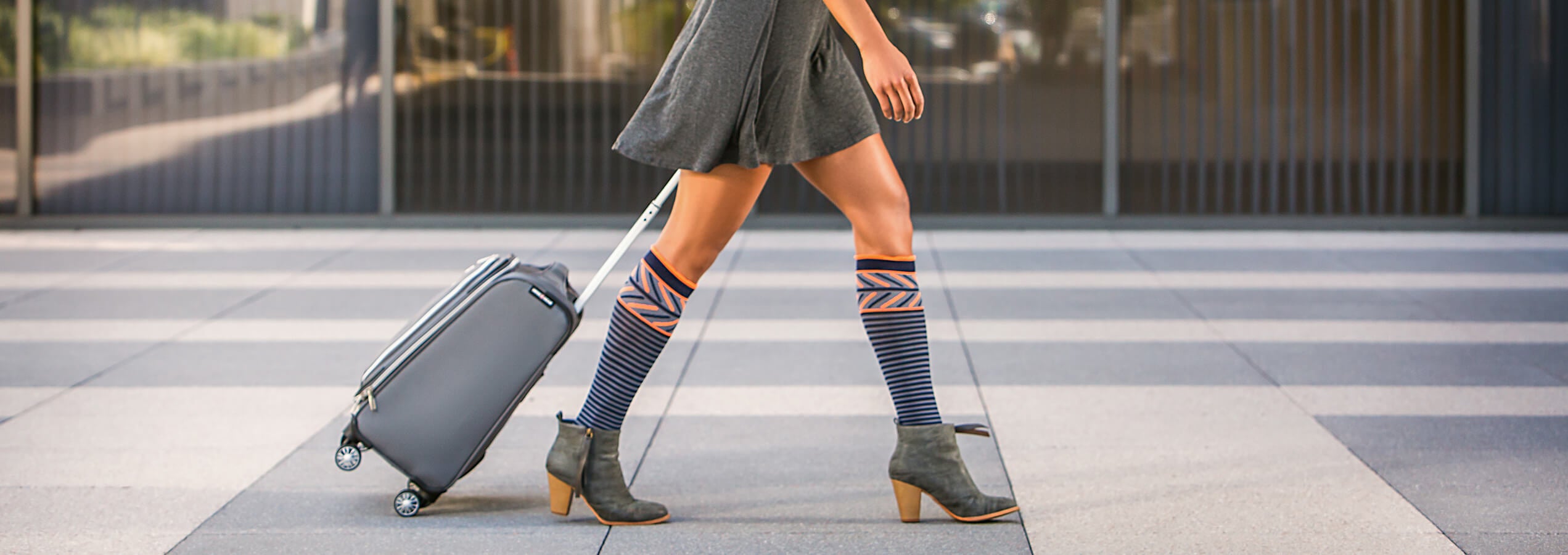 Compression Socks for Flying - Why use them? – TheraWear